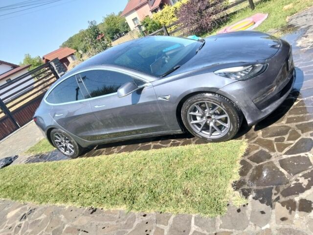 Сірий Тесла Модель 3, об'ємом двигуна 0 л та пробігом 20 тис. км за 13515 $, фото 1 на Automoto.ua