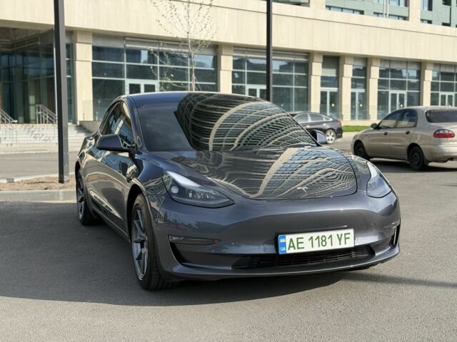 Сірий Тесла Модель 3, об'ємом двигуна 0 л та пробігом 52 тис. км за 23000 $, фото 4 на Automoto.ua