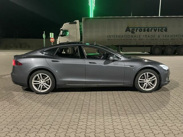 Сірий Тесла Модель 3, об'ємом двигуна 0 л та пробігом 169 тис. км за 11999 $, фото 3 на Automoto.ua