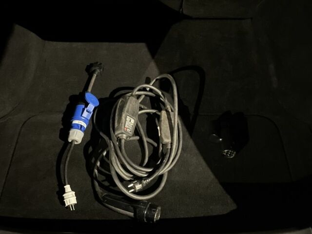 Сірий Тесла Модель 3, об'ємом двигуна 0 л та пробігом 169 тис. км за 11999 $, фото 5 на Automoto.ua