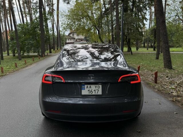 Сірий Тесла Модель 3, об'ємом двигуна 0 л та пробігом 200 тис. км за 16500 $, фото 6 на Automoto.ua