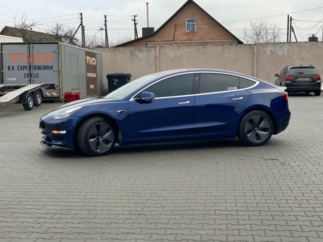 Синий Тесла Модель 3, объемом двигателя 0 л и пробегом 202 тыс. км за 15999 $, фото 83 на Automoto.ua
