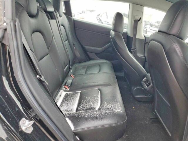 Синій Тесла Модель 3, об'ємом двигуна 0 л та пробігом 68 тис. км за 3500 $, фото 9 на Automoto.ua
