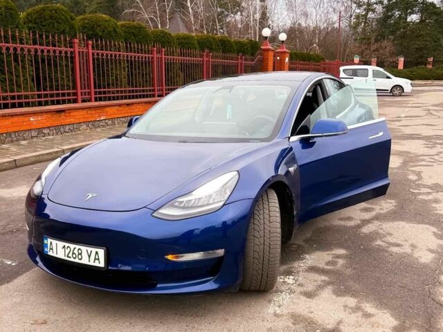 Синий Тесла Модель 3, объемом двигателя 0 л и пробегом 80 тыс. км за 19600 $, фото 5 на Automoto.ua