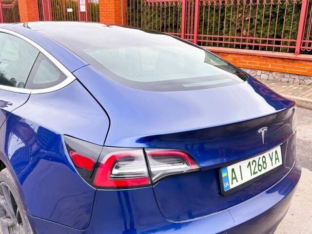 Синий Тесла Модель 3, объемом двигателя 0 л и пробегом 80 тыс. км за 19600 $, фото 6 на Automoto.ua