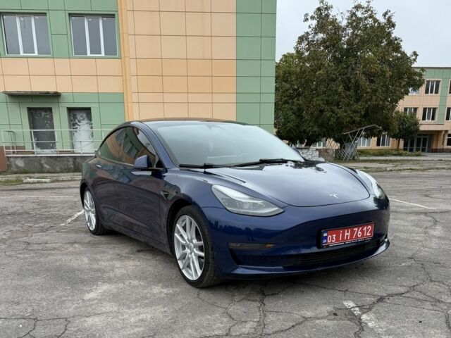 Синий Тесла Модель 3, объемом двигателя 0 л и пробегом 260 тыс. км за 18834 $, фото 14 на Automoto.ua