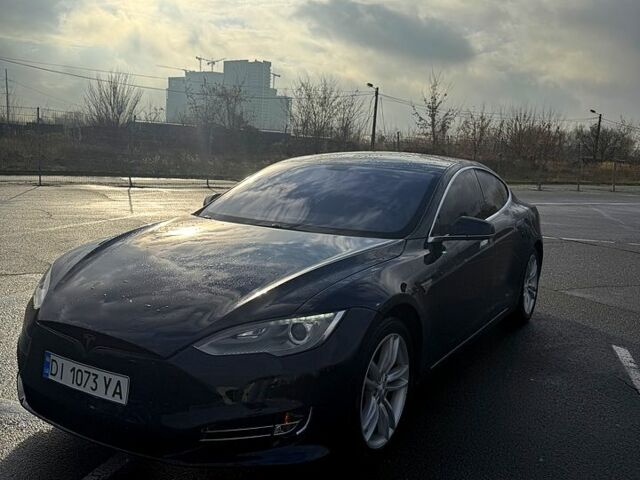 Синий Тесла Модель 3, объемом двигателя 0 л и пробегом 199 тыс. км за 11850 $, фото 1 на Automoto.ua