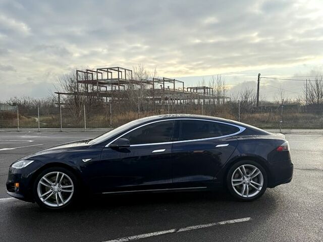 Синий Тесла Модель 3, объемом двигателя 0 л и пробегом 199 тыс. км за 11850 $, фото 10 на Automoto.ua