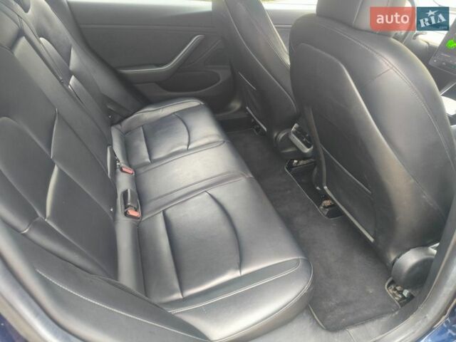 Синій Тесла Модель 3, об'ємом двигуна 0 л та пробігом 155 тис. км за 18500 $, фото 24 на Automoto.ua