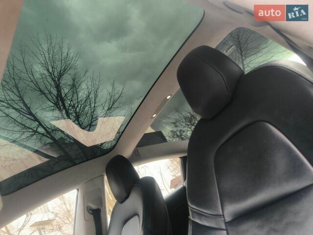 Синій Тесла Модель 3, об'ємом двигуна 0 л та пробігом 155 тис. км за 18500 $, фото 25 на Automoto.ua