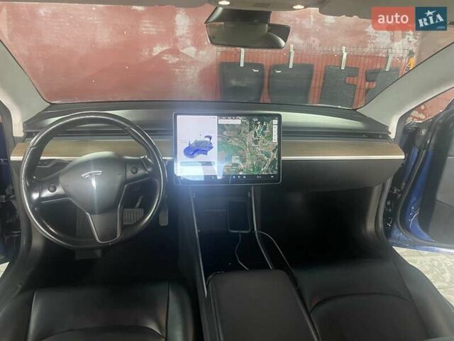 Синій Тесла Модель 3, об'ємом двигуна 0 л та пробігом 105 тис. км за 17950 $, фото 3 на Automoto.ua