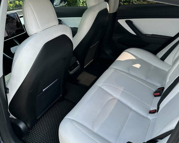 Синий Тесла Модель 3, объемом двигателя 0 л и пробегом 89 тыс. км за 15000 $, фото 6 на Automoto.ua