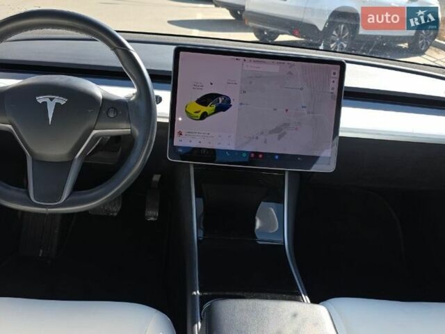 Синий Тесла Модель 3, объемом двигателя 0 л и пробегом 185 тыс. км за 16500 $, фото 2 на Automoto.ua
