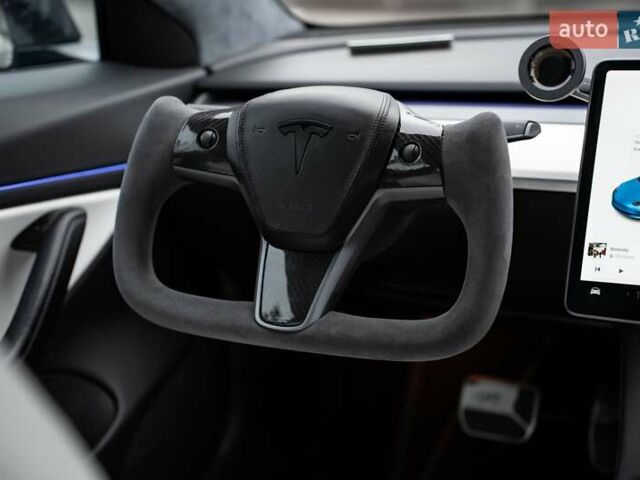 Синий Тесла Модель 3, объемом двигателя 0 л и пробегом 97 тыс. км за 40000 $, фото 72 на Automoto.ua