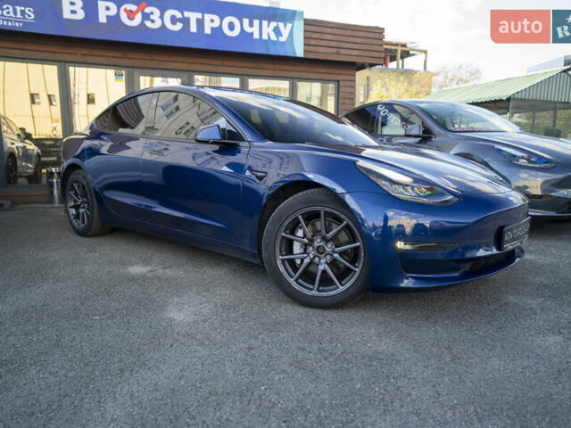 Синий Тесла Модель 3, объемом двигателя 0 л и пробегом 42 тыс. км за 18200 $, фото 2 на Automoto.ua