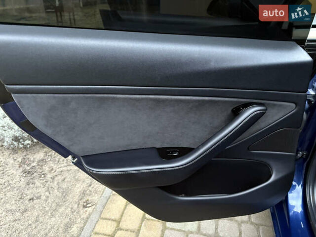 Синій Тесла Модель 3, об'ємом двигуна 0 л та пробігом 158 тис. км за 16000 $, фото 23 на Automoto.ua