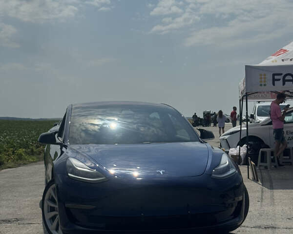 Синий Тесла Модель 3, объемом двигателя 0 л и пробегом 125 тыс. км за 16500 $, фото 2 на Automoto.ua