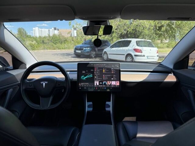 Синій Тесла Модель 3, об'ємом двигуна 0 л та пробігом 109 тис. км за 18900 $, фото 12 на Automoto.ua