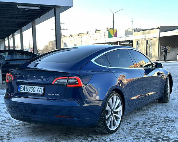 Синий Тесла Модель 3, объемом двигателя 0 л и пробегом 157 тыс. км за 19500 $, фото 5 на Automoto.ua