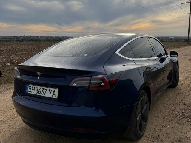 Синий Тесла Модель 3, объемом двигателя 0 л и пробегом 147 тыс. км за 15500 $, фото 1 на Automoto.ua