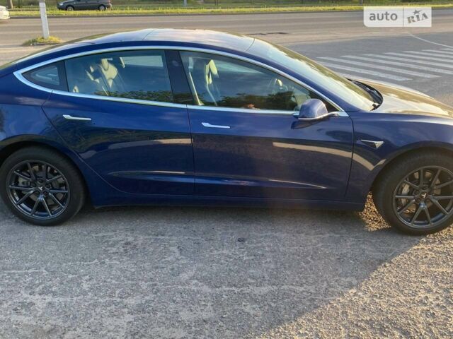 Синій Тесла Модель 3, об'ємом двигуна 0 л та пробігом 90 тис. км за 18100 $, фото 3 на Automoto.ua