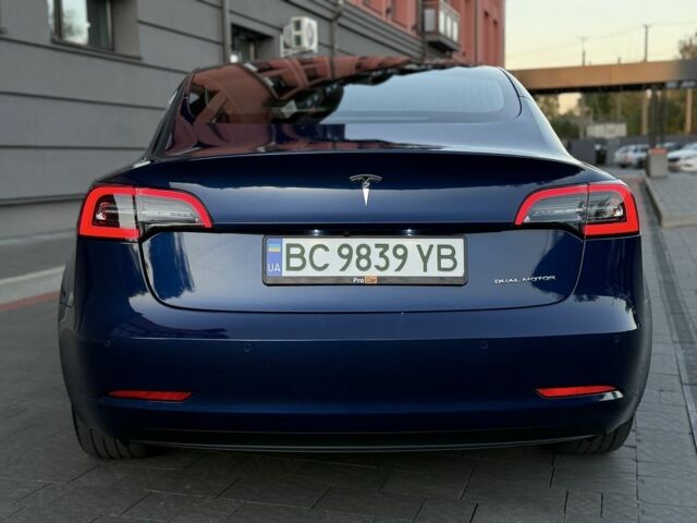 Синій Тесла Модель 3, об'ємом двигуна 0 л та пробігом 104 тис. км за 18500 $, фото 13 на Automoto.ua