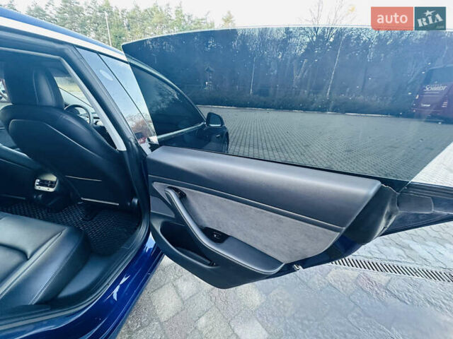 Синій Тесла Модель 3, об'ємом двигуна 0 л та пробігом 87 тис. км за 17900 $, фото 22 на Automoto.ua