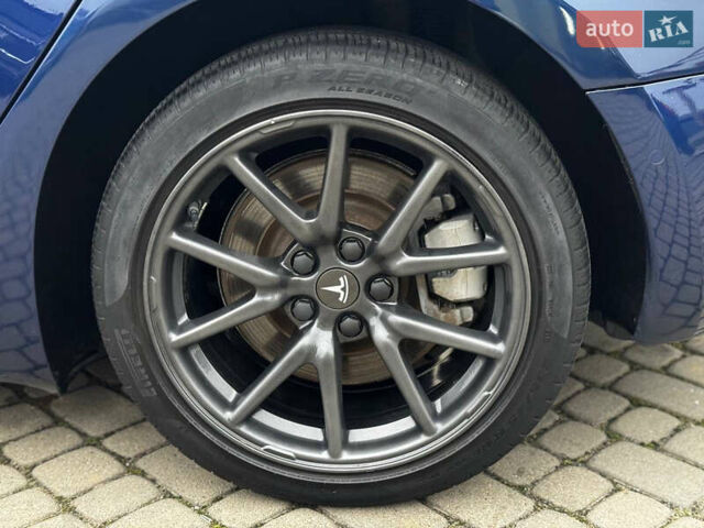 Синий Тесла Модель 3, объемом двигателя 0 л и пробегом 170 тыс. км за 15800 $, фото 4 на Automoto.ua