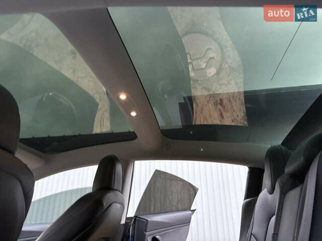 Синій Тесла Модель 3, об'ємом двигуна 0 л та пробігом 158 тис. км за 16000 $, фото 27 на Automoto.ua