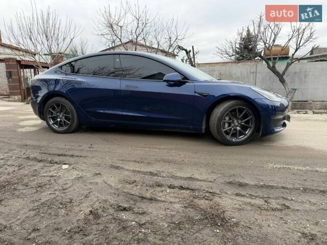 Синій Тесла Модель 3, об'ємом двигуна 0 л та пробігом 130 тис. км за 16499 $, фото 4 на Automoto.ua