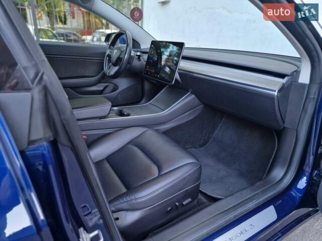 Синій Тесла Модель 3, об'ємом двигуна 0 л та пробігом 98 тис. км за 17990 $, фото 45 на Automoto.ua