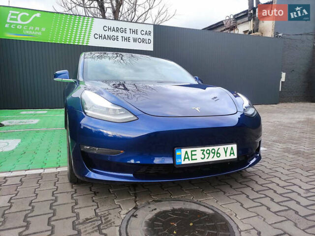 Синий Тесла Модель 3, объемом двигателя 0 л и пробегом 126 тыс. км за 18400 $, фото 15 на Automoto.ua