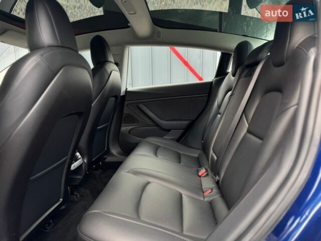 Синий Тесла Модель 3, объемом двигателя 0 л и пробегом 103 тыс. км за 15900 $, фото 38 на Automoto.ua