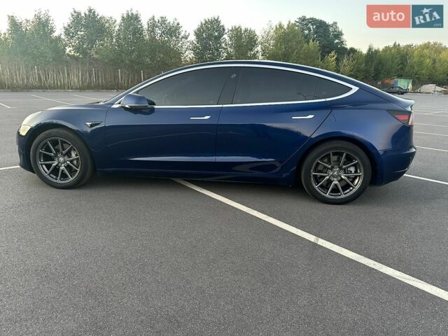 Синий Тесла Модель 3, объемом двигателя 0 л и пробегом 145 тыс. км за 16400 $, фото 4 на Automoto.ua
