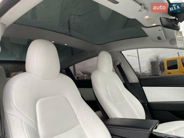 Синий Тесла Модель 3, объемом двигателя 0 л и пробегом 202 тыс. км за 16500 $, фото 11 на Automoto.ua