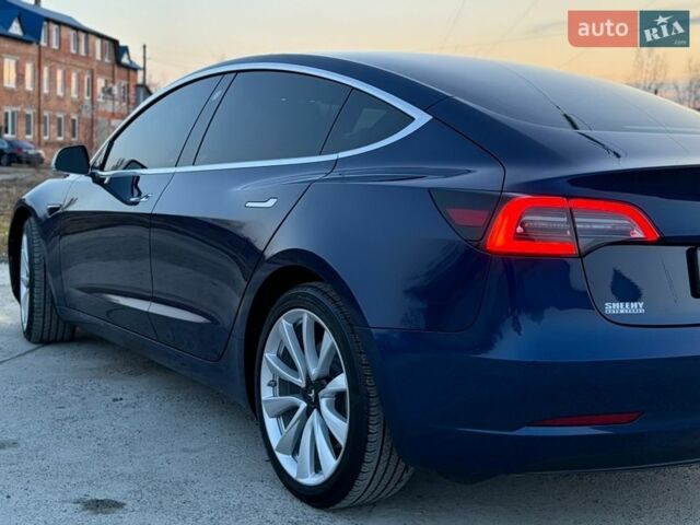 Синий Тесла Модель 3, объемом двигателя 0 л и пробегом 101 тыс. км за 18300 $, фото 28 на Automoto.ua