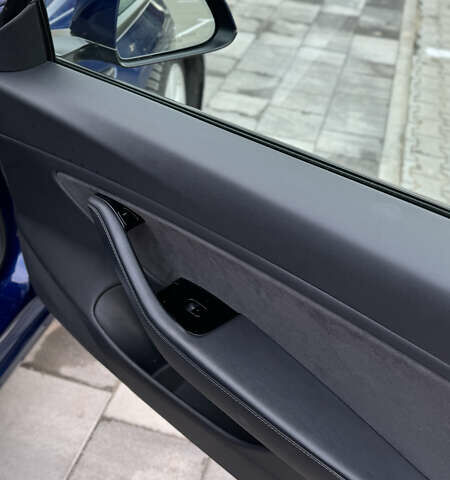 Синій Тесла Модель 3, об'ємом двигуна 0 л та пробігом 205 тис. км за 16900 $, фото 21 на Automoto.ua