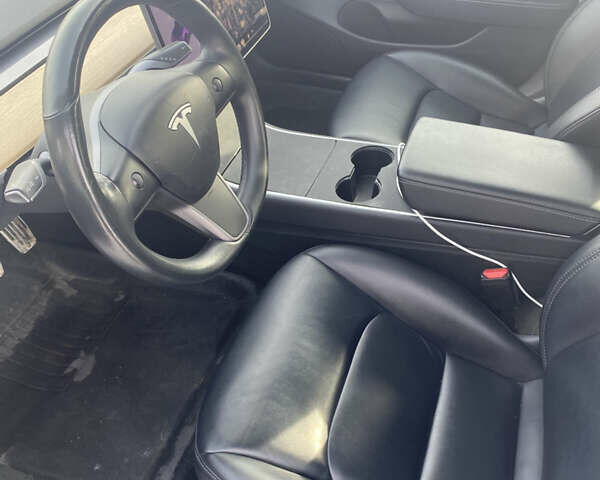 Синій Тесла Модель 3, об'ємом двигуна 0 л та пробігом 63 тис. км за 18300 $, фото 8 на Automoto.ua
