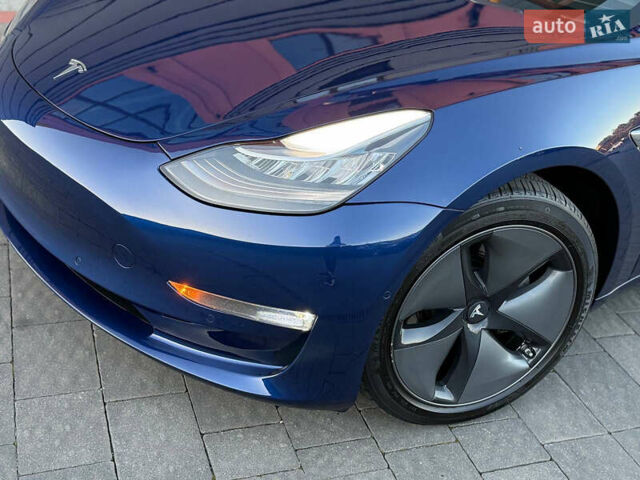 Синій Тесла Модель 3, об'ємом двигуна 0 л та пробігом 104 тис. км за 17990 $, фото 53 на Automoto.ua