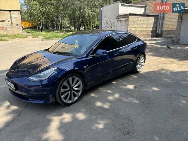 Синий Тесла Модель 3, объемом двигателя 0 л и пробегом 125 тыс. км за 16500 $, фото 4 на Automoto.ua