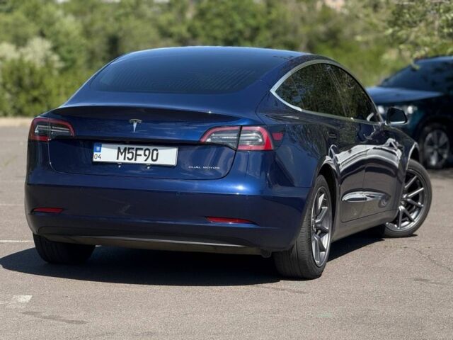 Синій Тесла Модель 3, об'ємом двигуна 0 л та пробігом 109 тис. км за 18900 $, фото 6 на Automoto.ua