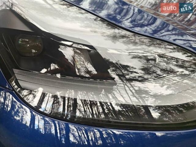 Синій Тесла Модель 3, об'ємом двигуна 0 л та пробігом 111 тис. км за 18500 $, фото 5 на Automoto.ua