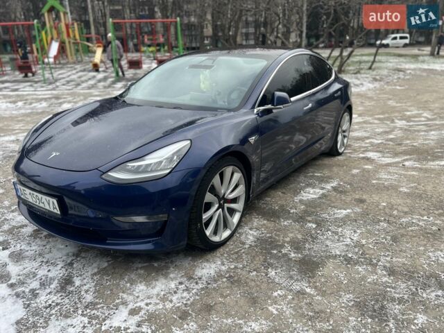Синій Тесла Модель 3, об'ємом двигуна 0 л та пробігом 144 тис. км за 17000 $, фото 3 на Automoto.ua