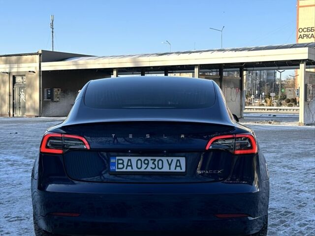 Синій Тесла Модель 3, об'ємом двигуна 0 л та пробігом 157 тис. км за 19500 $, фото 4 на Automoto.ua