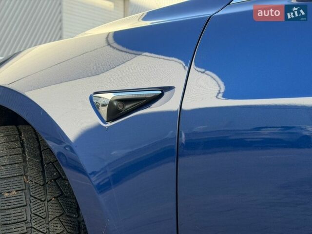 Синий Тесла Модель 3, объемом двигателя 0 л и пробегом 115 тыс. км за 18999 $, фото 7 на Automoto.ua