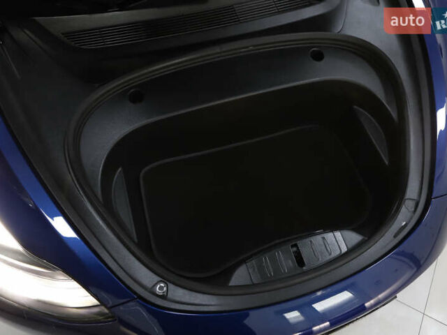 Синій Тесла Модель 3, об'ємом двигуна 0 л та пробігом 144 тис. км за 14400 $, фото 115 на Automoto.ua