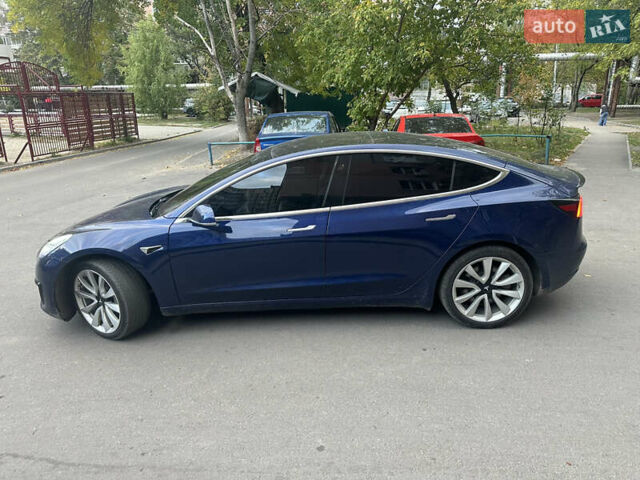 Синий Тесла Модель 3, объемом двигателя 0 л и пробегом 179 тыс. км за 16300 $, фото 3 на Automoto.ua