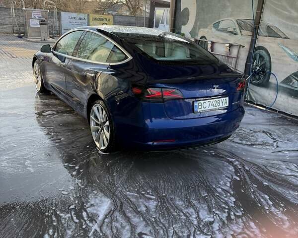 Синий Тесла Модель 3, объемом двигателя 0 л и пробегом 100 тыс. км за 16500 $, фото 1 на Automoto.ua