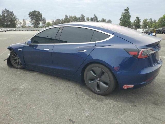 Синій Тесла Модель 3, об'ємом двигуна 0 л та пробігом 96 тис. км за 11300 $, фото 2 на Automoto.ua