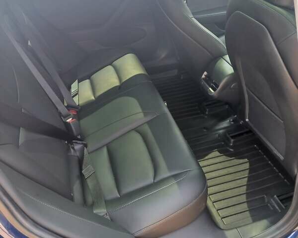 Синий Тесла Модель 3, объемом двигателя 0 л и пробегом 113 тыс. км за 17500 $, фото 4 на Automoto.ua